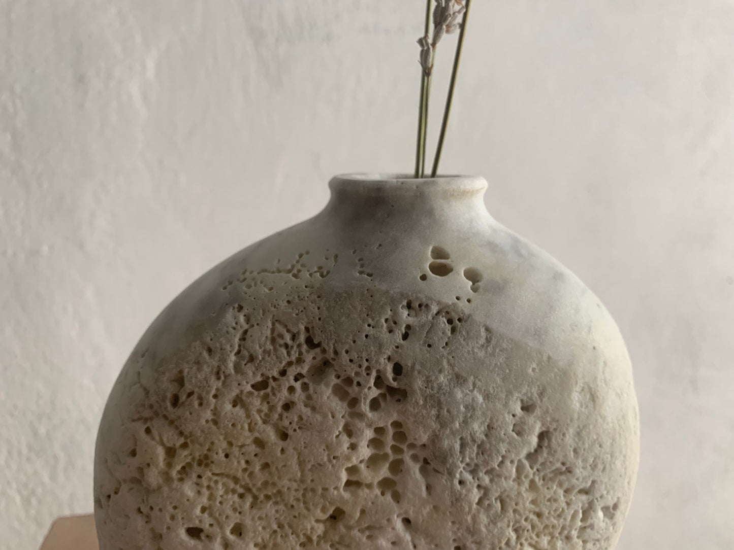 Artistic Marble Vase 'Essenza' - Hand-carved by Italian Sculptor