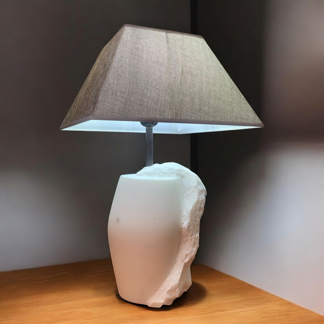 Custom Marble Lamp: Italian Craftsmanship Meets Modern Lighting